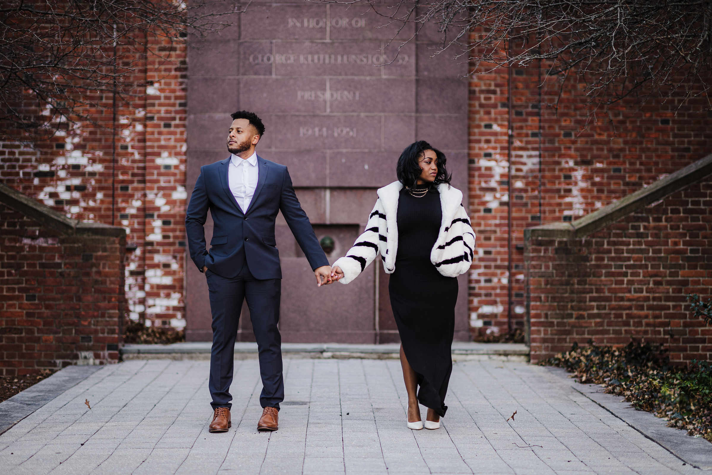 What to Wear for Engagement Photos: Timeless & Romantic Outfit Ideas